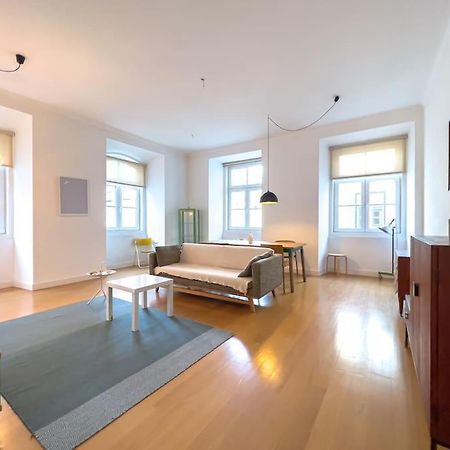 4 Rooms Home In Baixa Lissabon Exterior foto