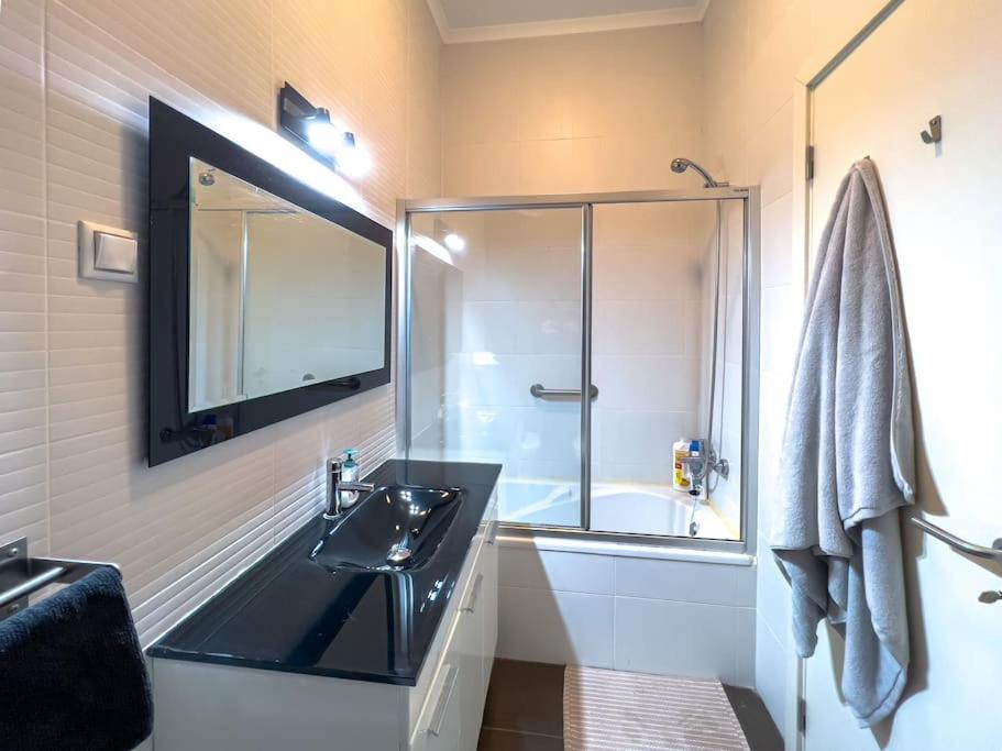 4 Rooms Home In Baixa Lissabon Exterior foto