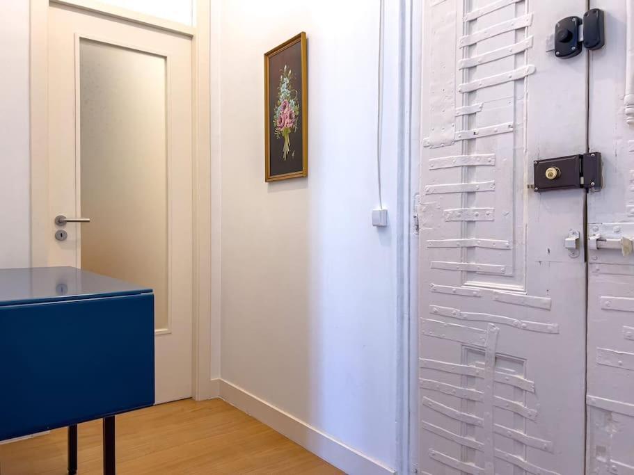 4 Rooms Home In Baixa Lissabon Exterior foto